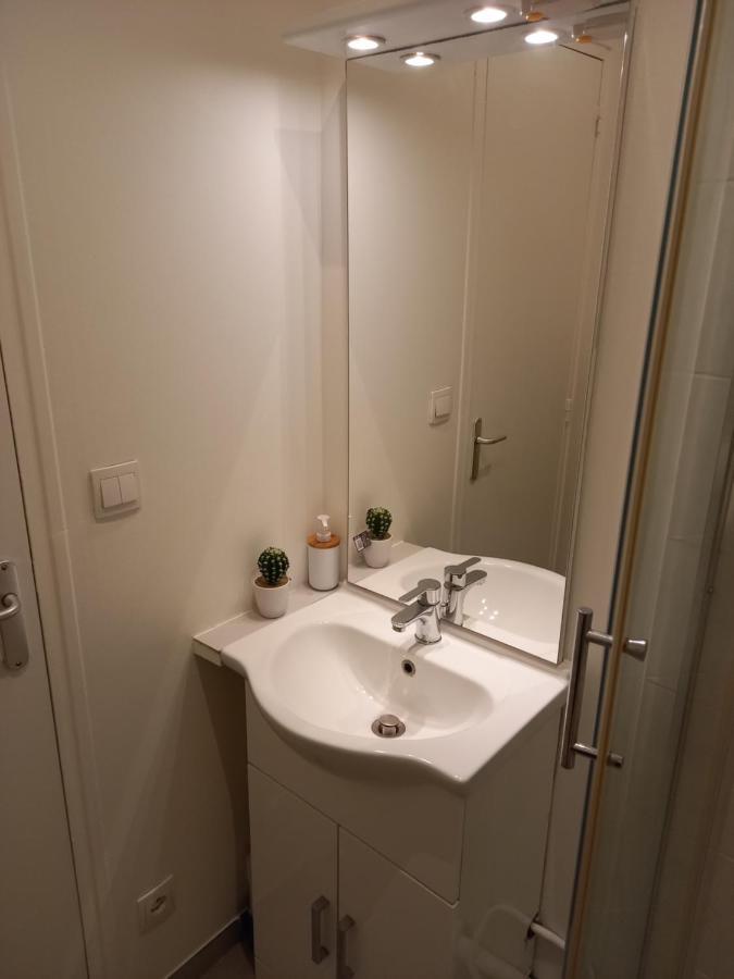 Studio Avec Terrasse En Residence Calme A Dijon. Ngoại thất bức ảnh