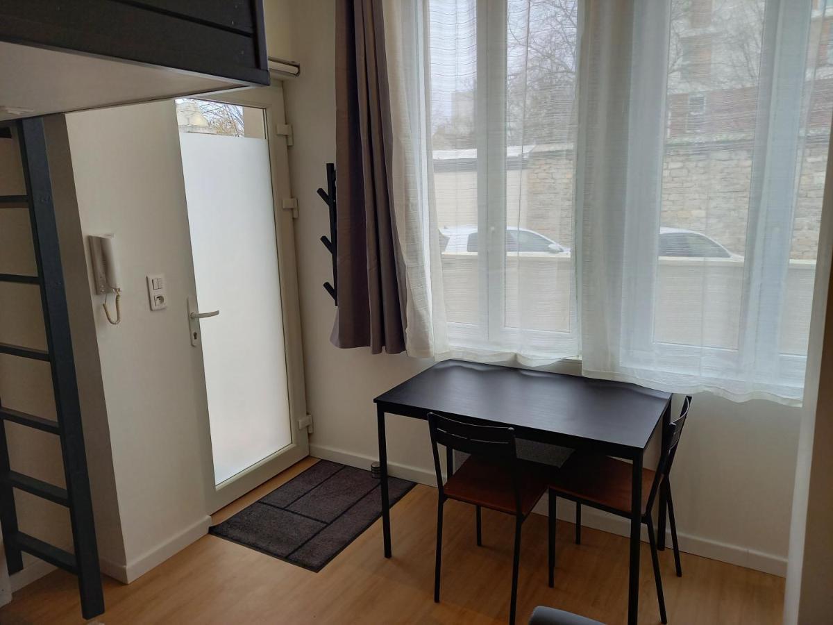 Studio Avec Terrasse En Residence Calme A Dijon. Ngoại thất bức ảnh